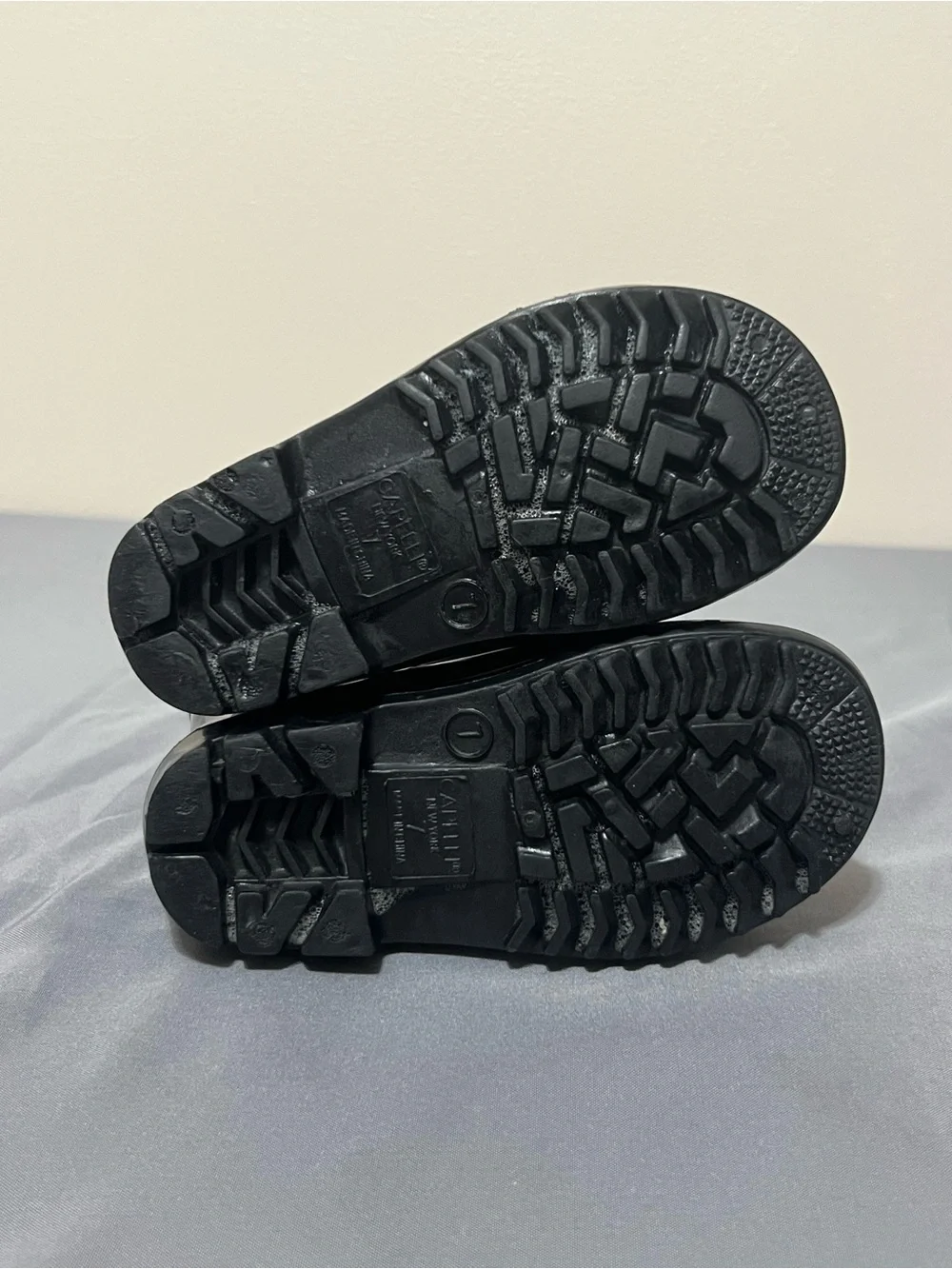 Capelli of New York durable black